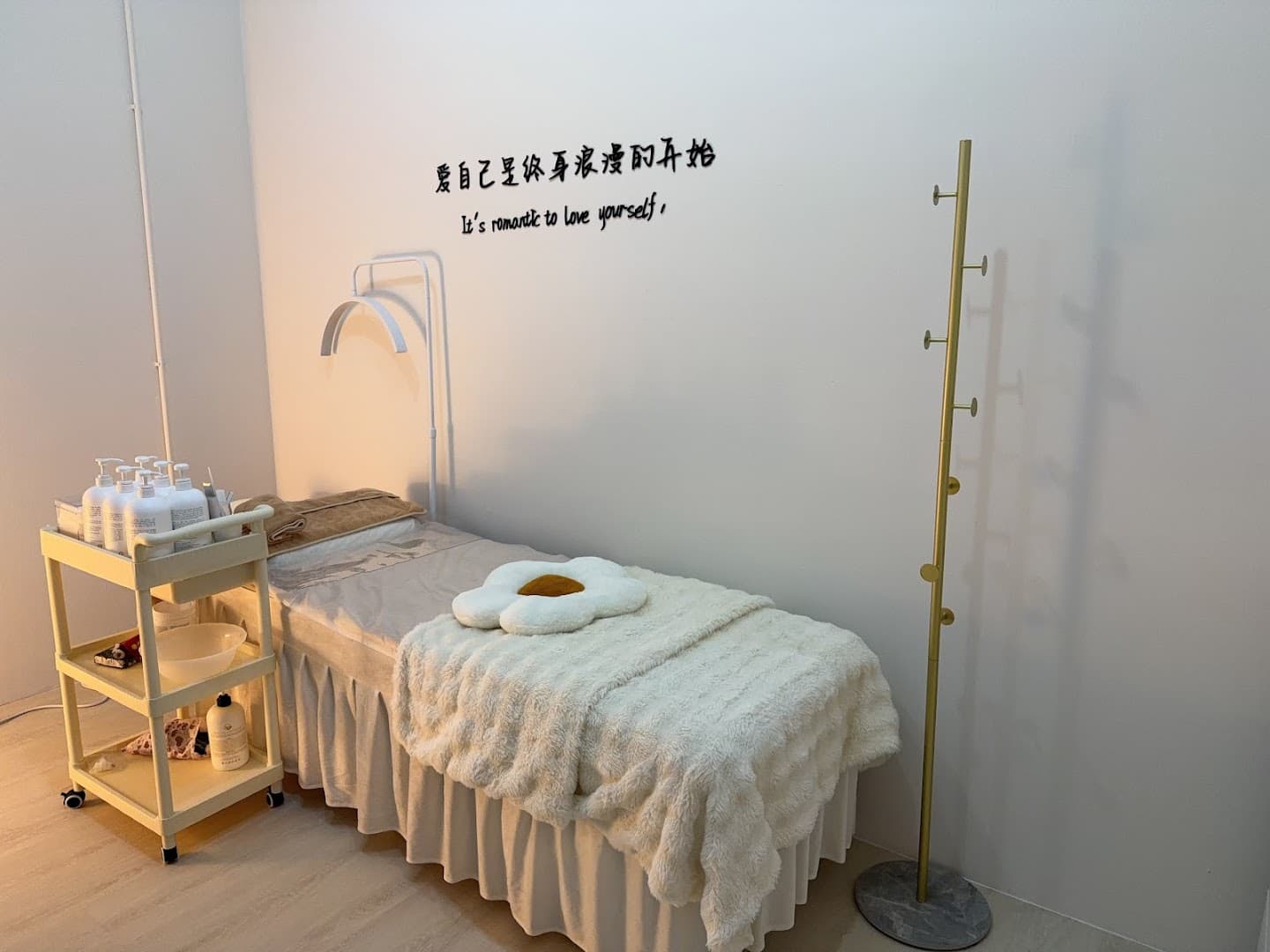 Lumiea Skin Studio | Acne Treatment & Facial JB 1