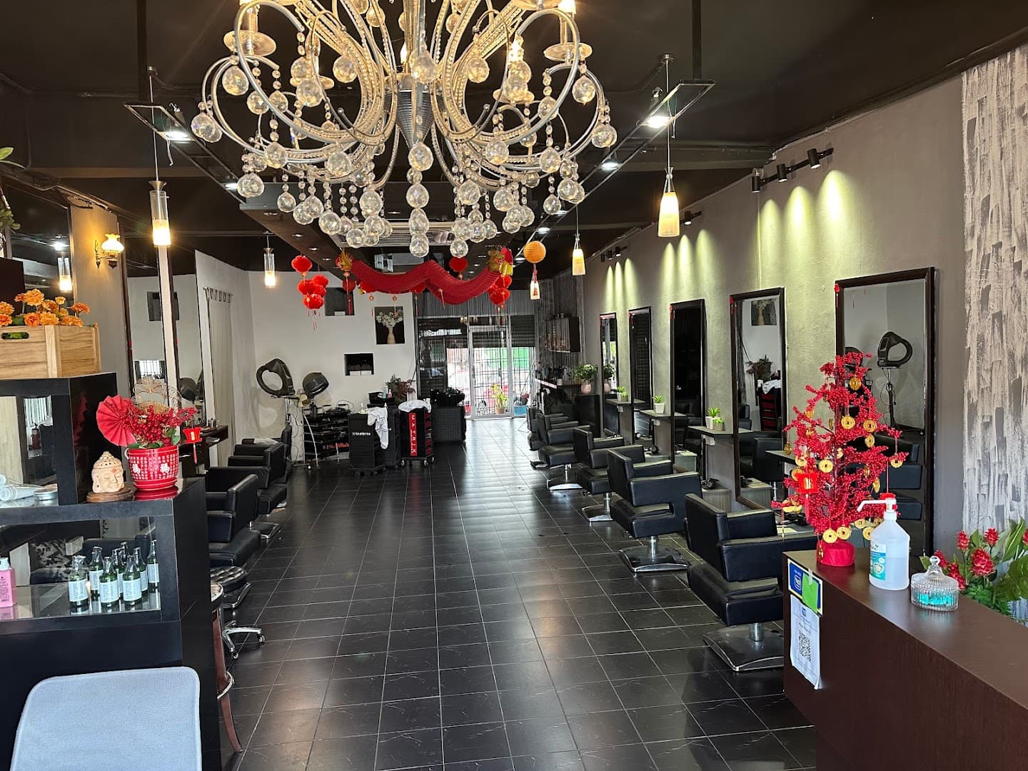 Shiro Hair Studio 1