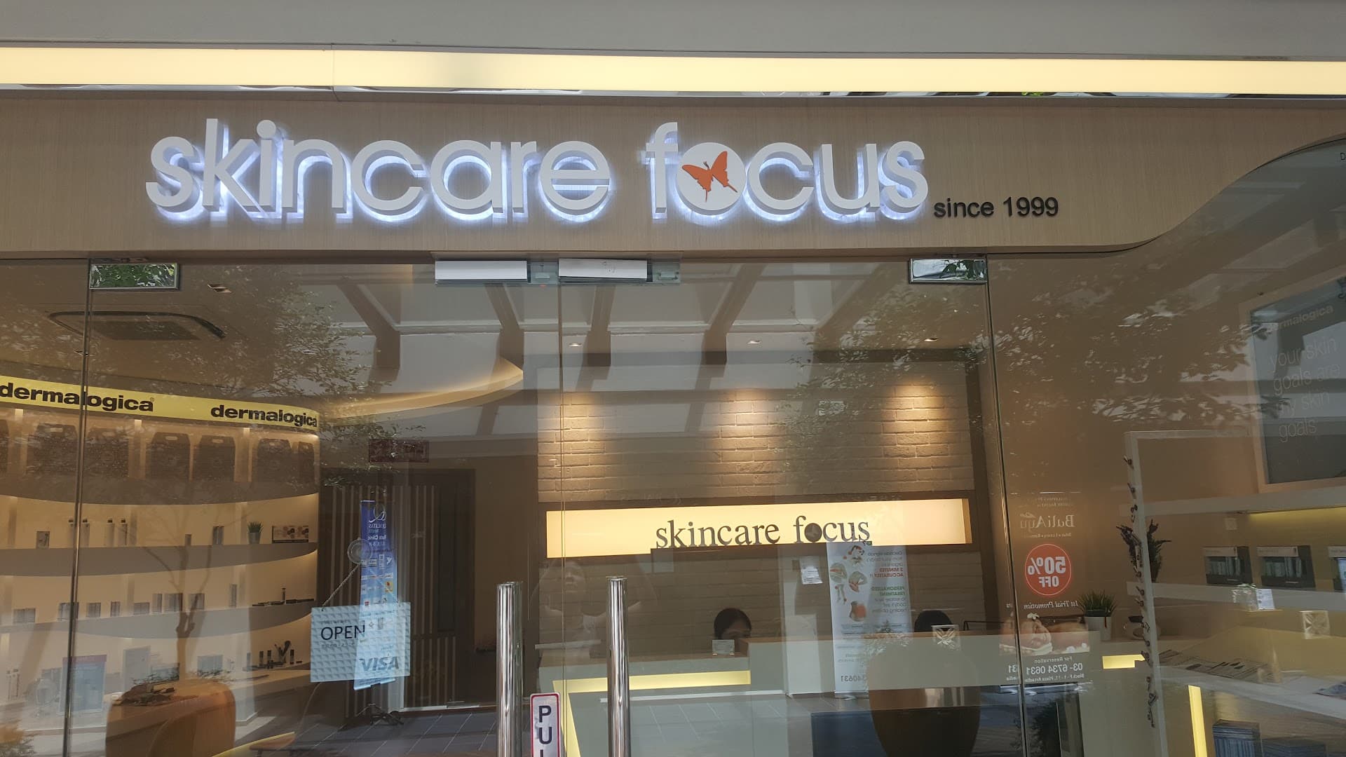 Skin Care Focus @ Plaza Arkadia, Desa Park city 2