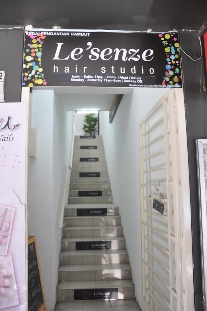 Le'Senze hair studio(Sri Petaling hair salon) 1