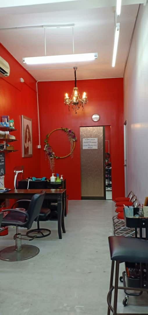 Anna Hair & Beauty 1