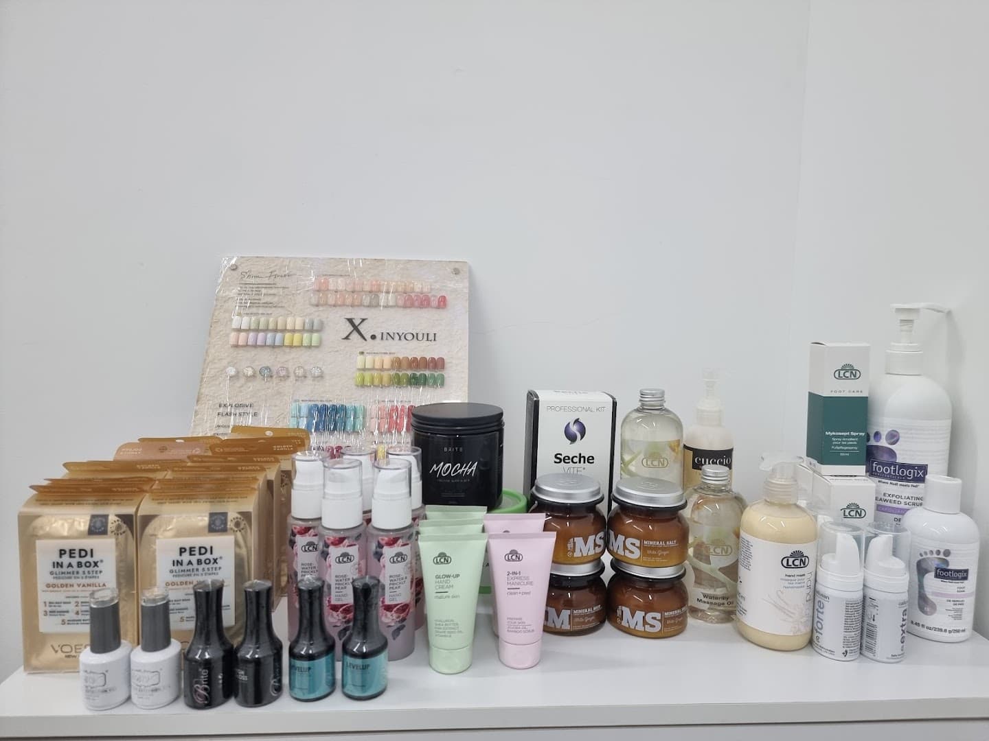 Youni Nails Spa-sutera
