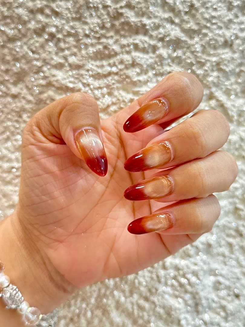 La Mior | Beauty Salon Johor Bahru (JB) | Komtar JBCC | Nails, Eyebrows, Eyelashes, Waxing, Facials, Laser 3