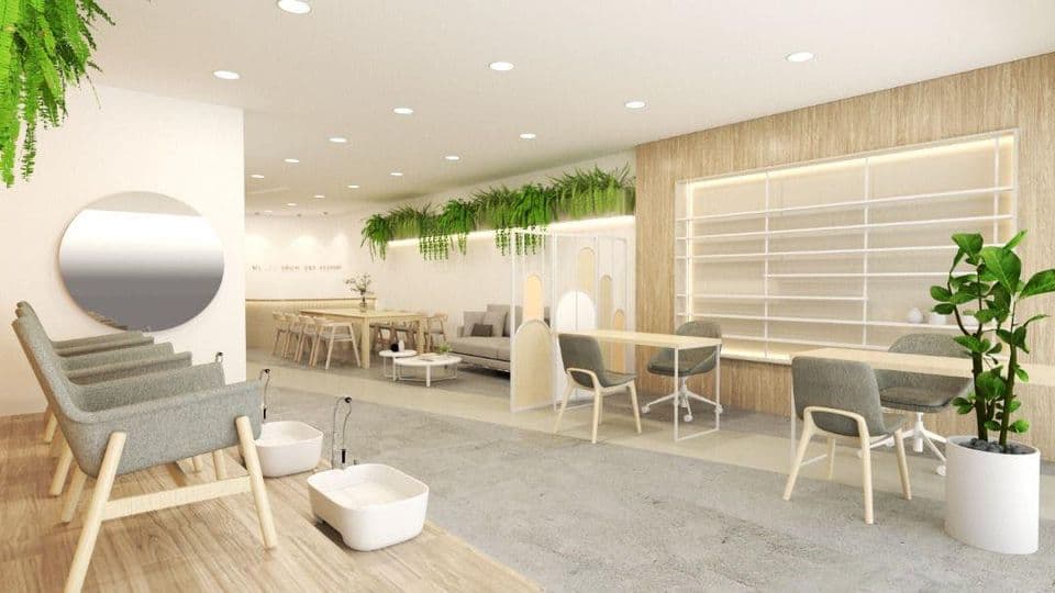 Vision Nail Station 1