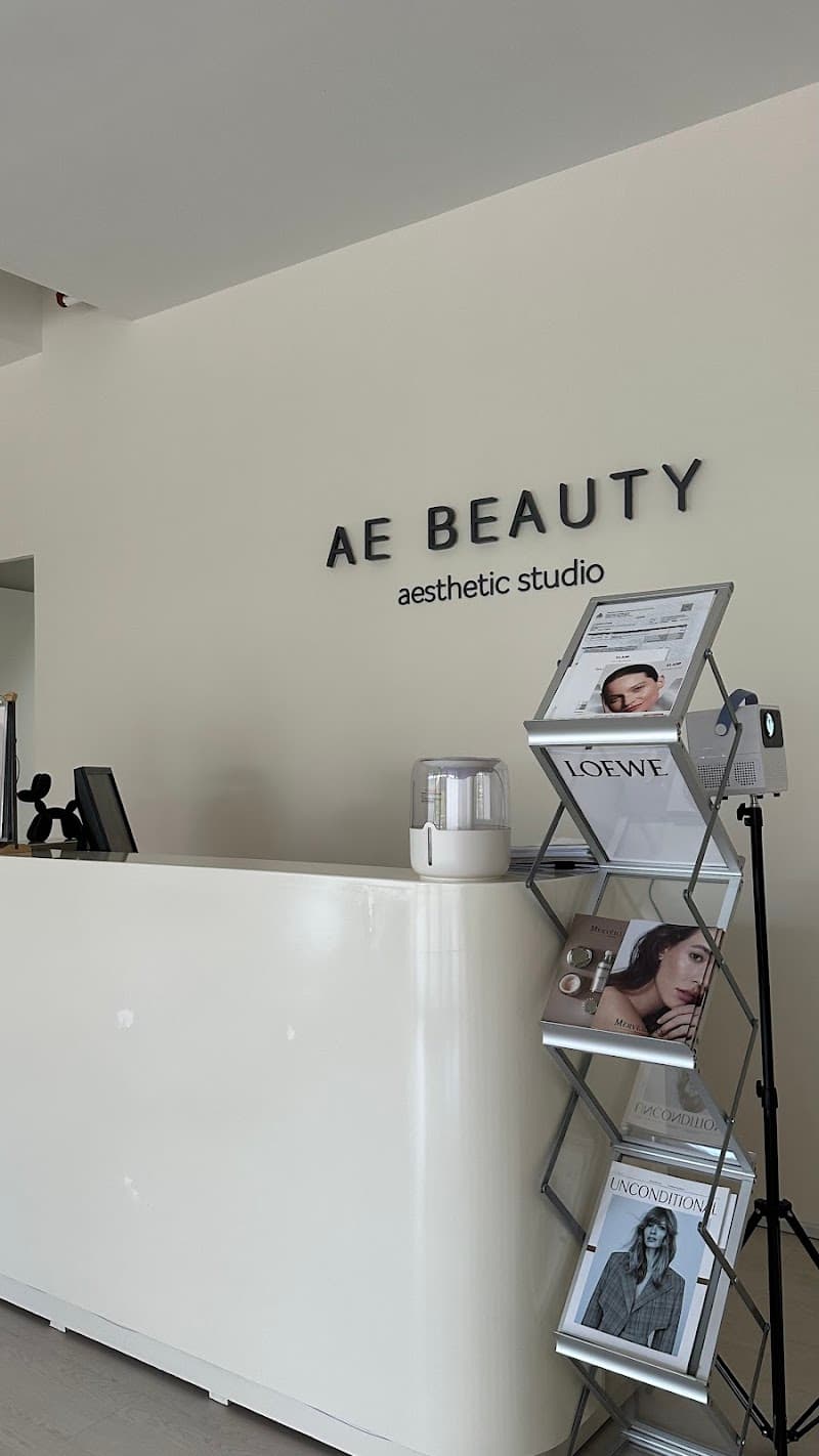 AE BEAUTY 3