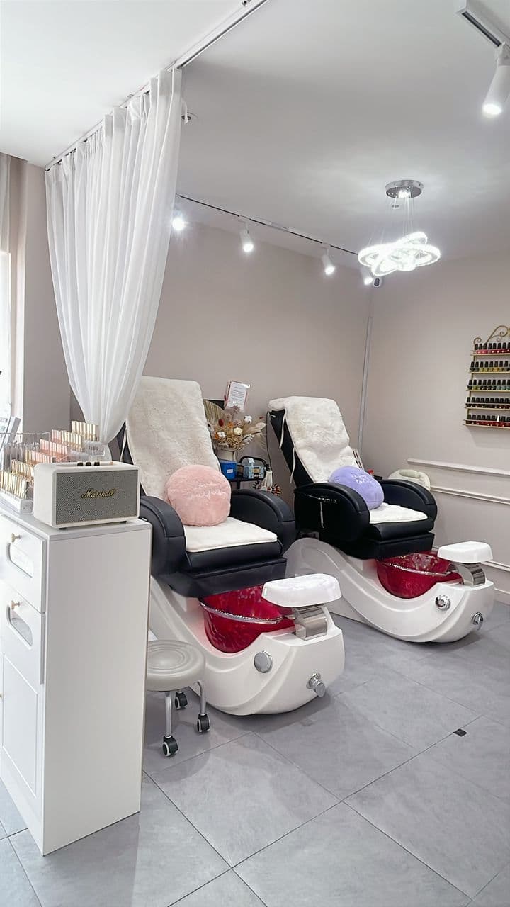 HONEY NAIL DESA SRI HARTAMAS 5