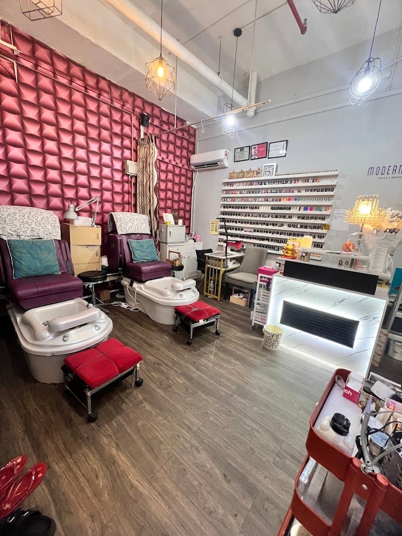 Modern Nails Studio 1