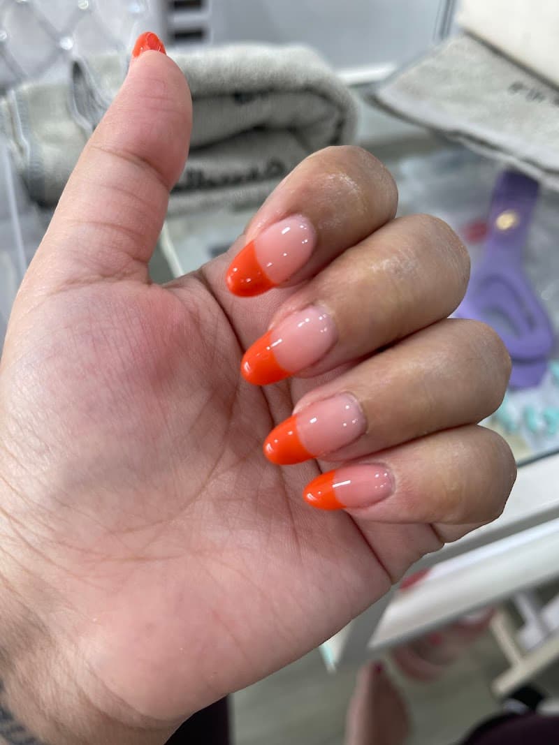First Nail Studio 5