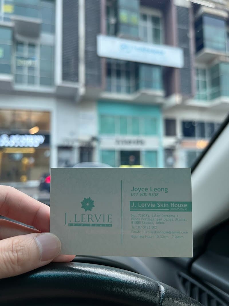 J.Lervie Skin House 3